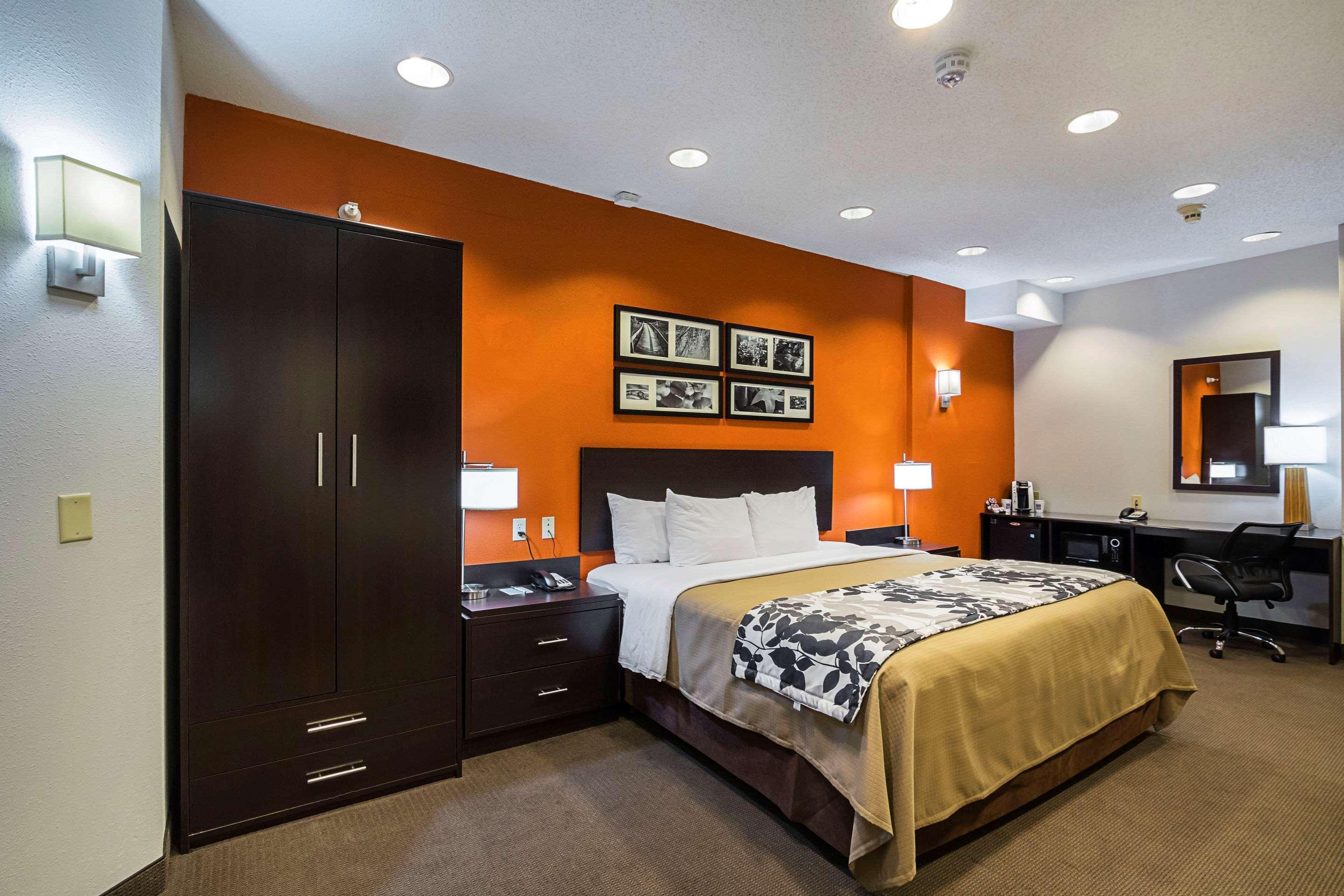Sleep Inn & Suites Danville Bagian luar foto