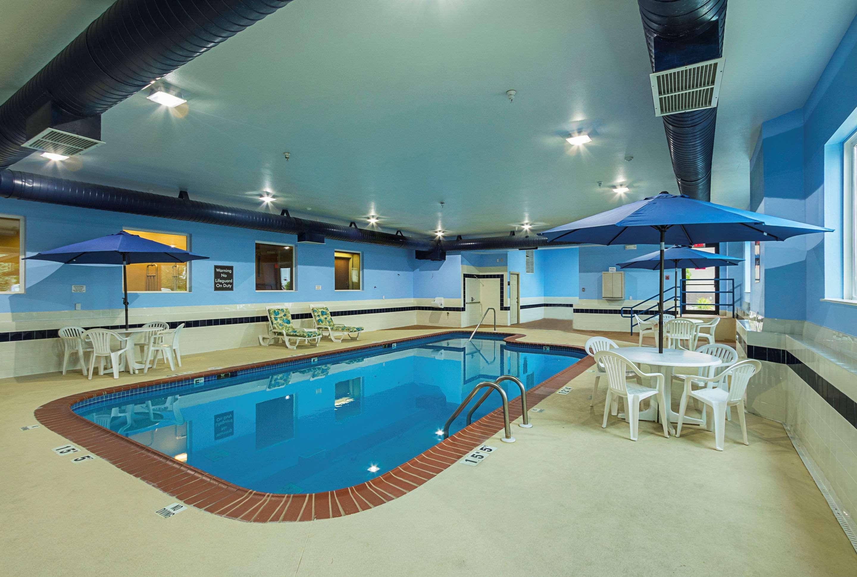 Sleep Inn & Suites Danville Bagian luar foto