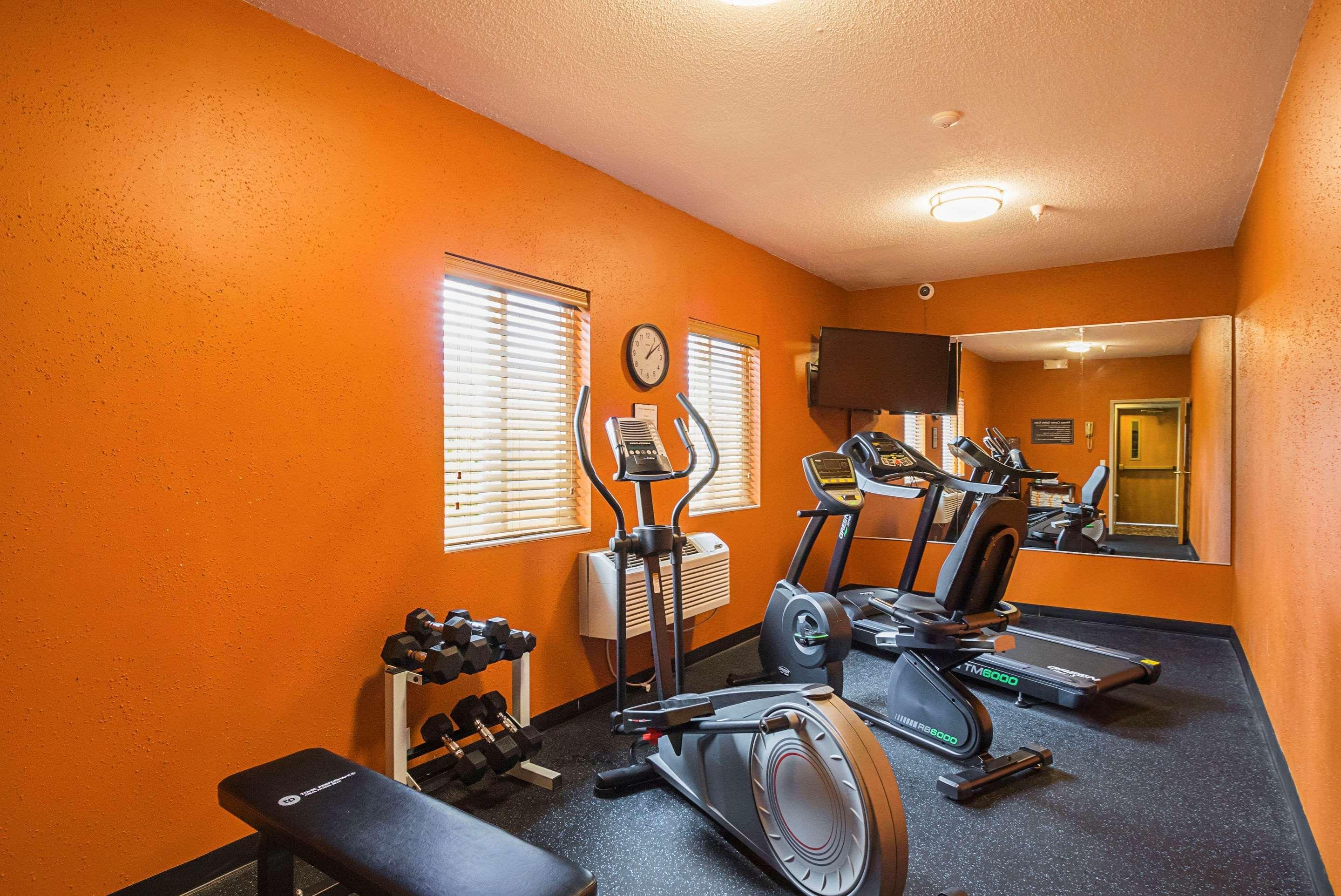 Sleep Inn & Suites Danville Bagian luar foto