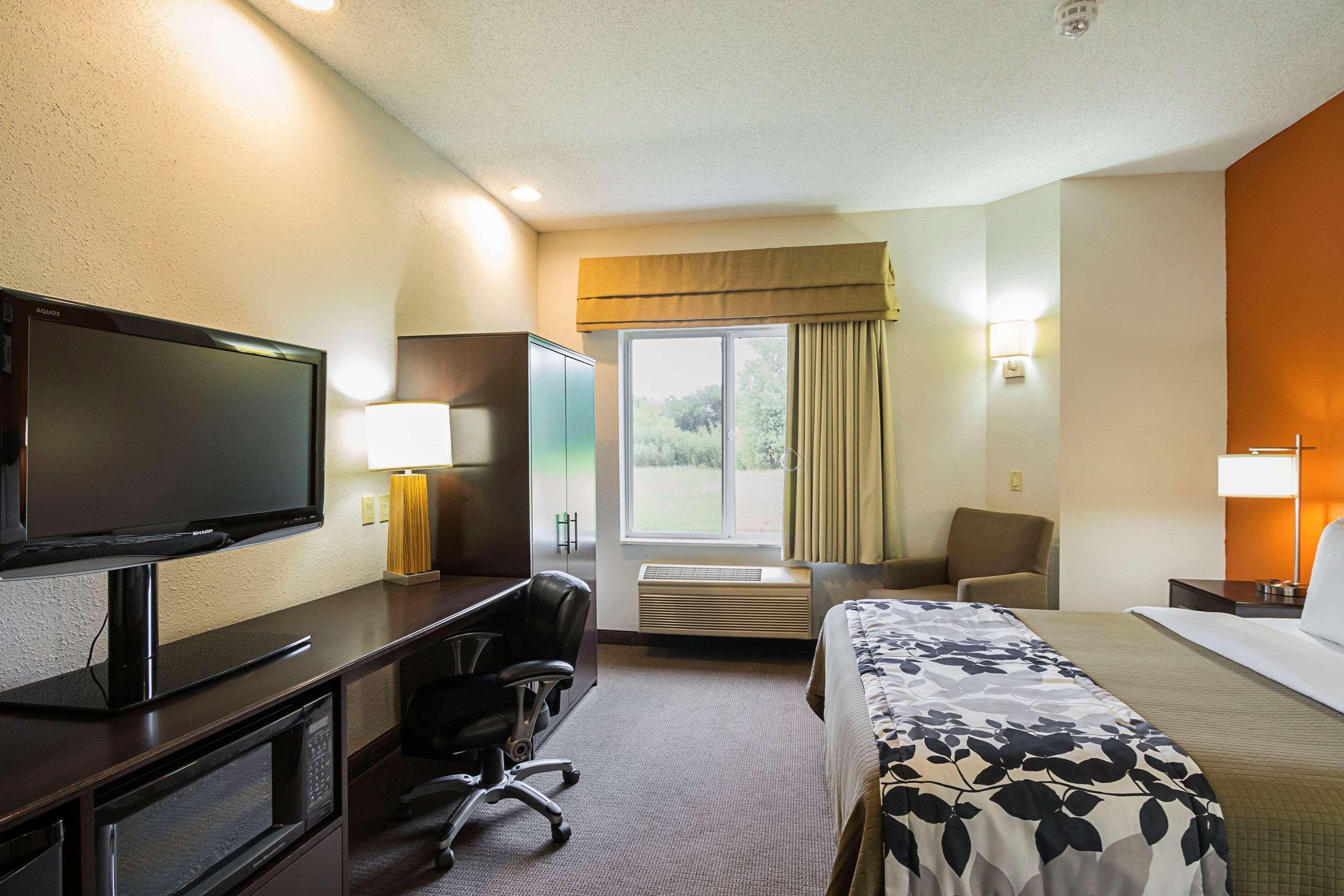 Sleep Inn & Suites Danville Bagian luar foto